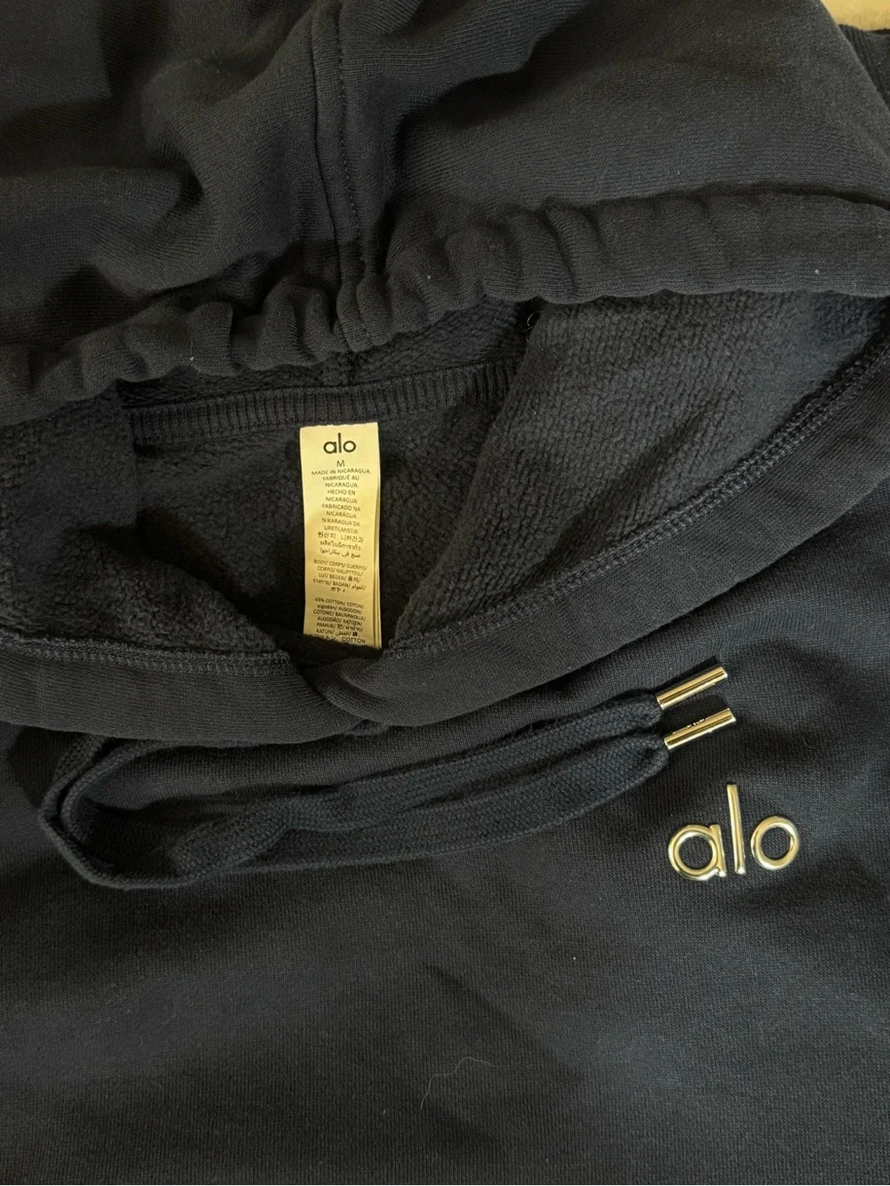 Alo Yoga Accolade Navy Hoodie